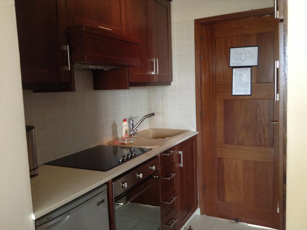 Avillion Holiday Apartments Klorakas Room photo