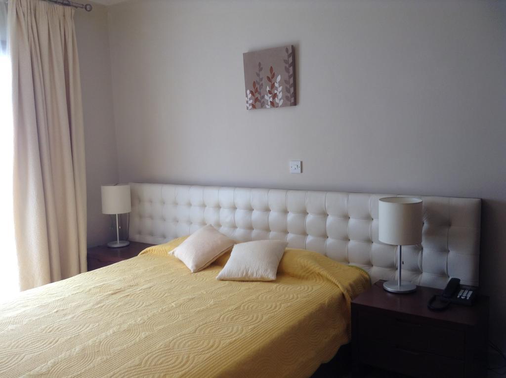 Avillion Holiday Apartments Klorakas Room photo